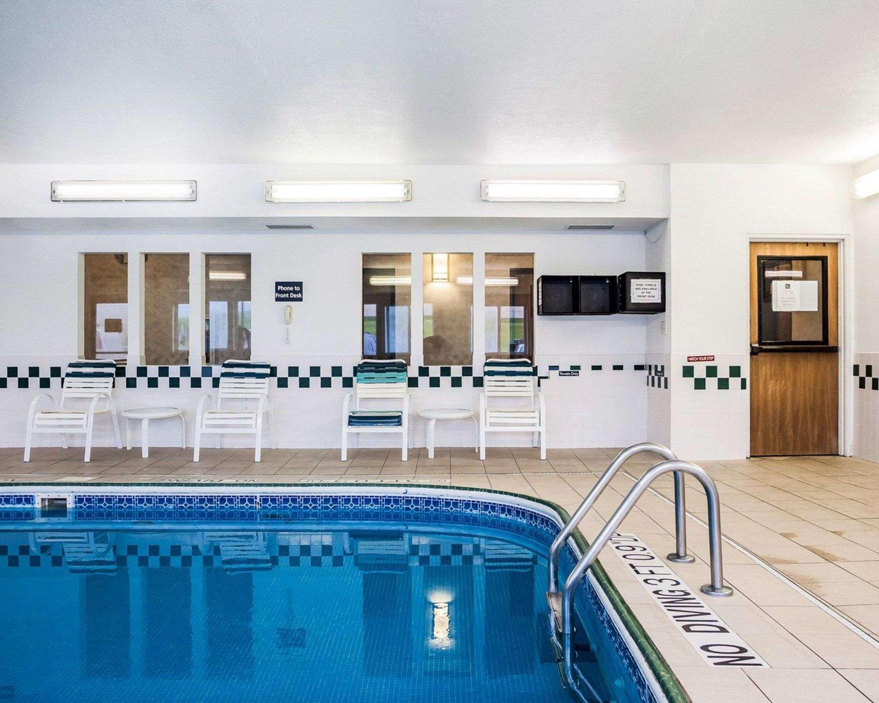 Quality Inn & Suites Des Moines Airport מראה חיצוני תמונה