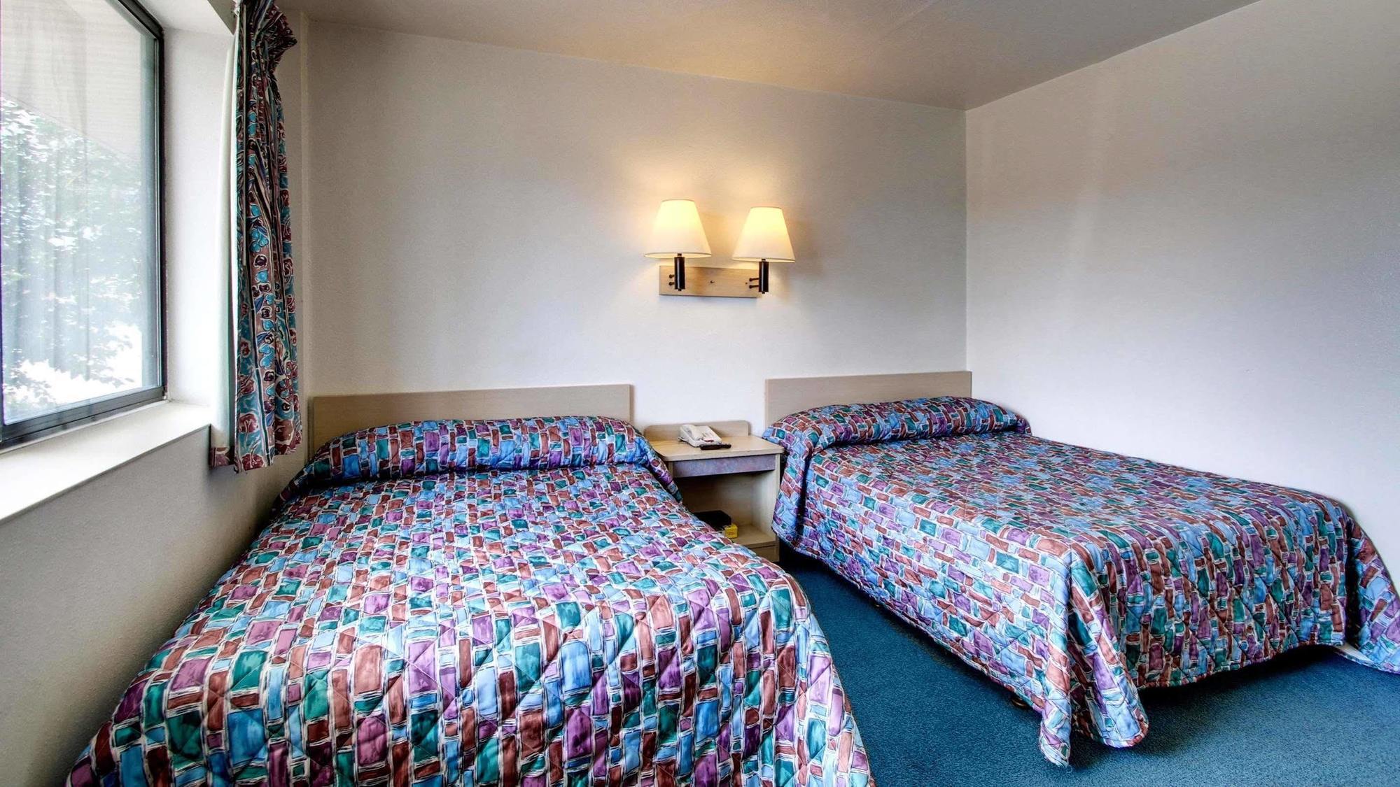 Quality Inn & Suites Des Moines Airport מראה חיצוני תמונה